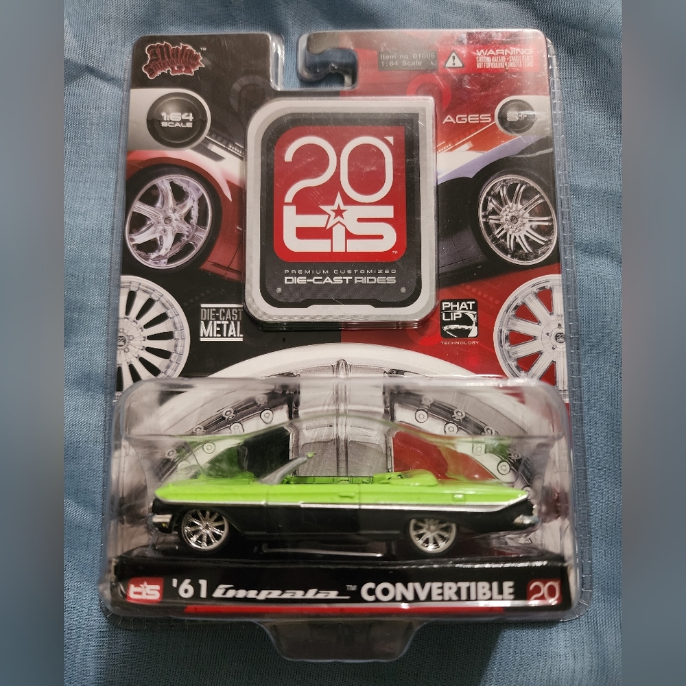 TIS Wheels 61 impale convertible diecast